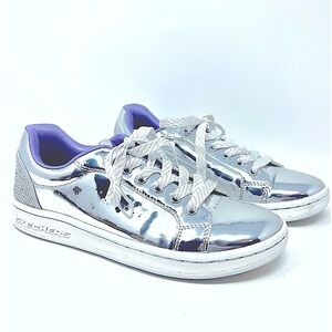 Skechers Metallic Silver w/Stars and Bling Smiley Faces Size 4